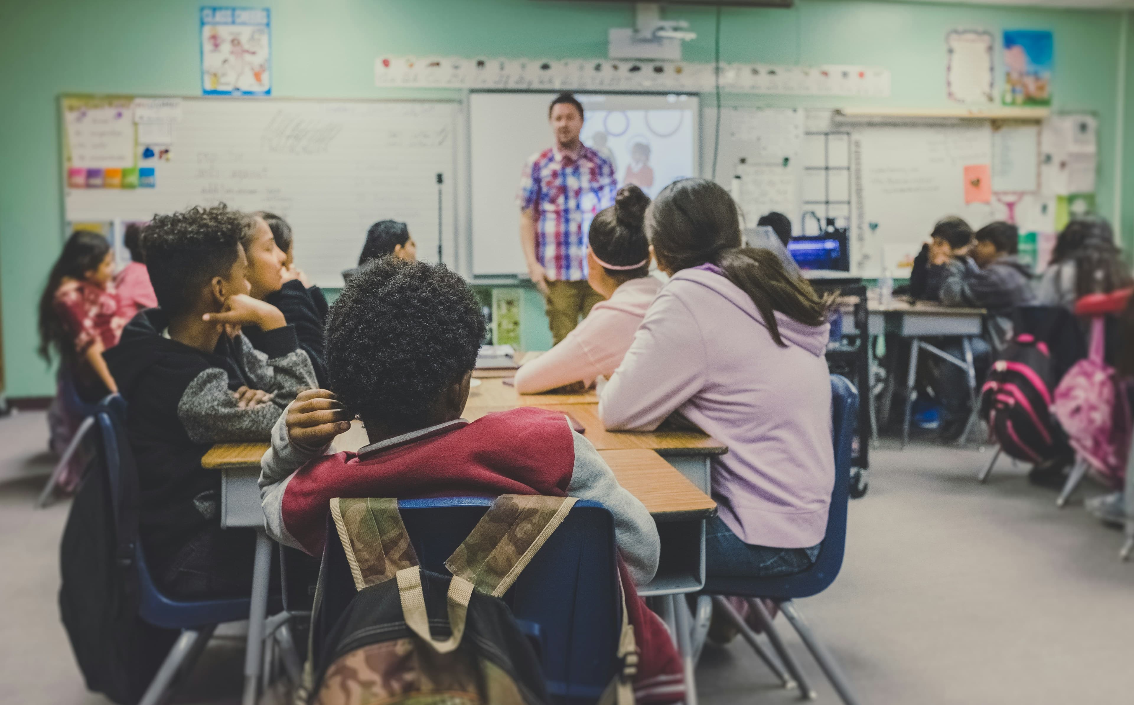 Students learning together in an Oakridge classroom